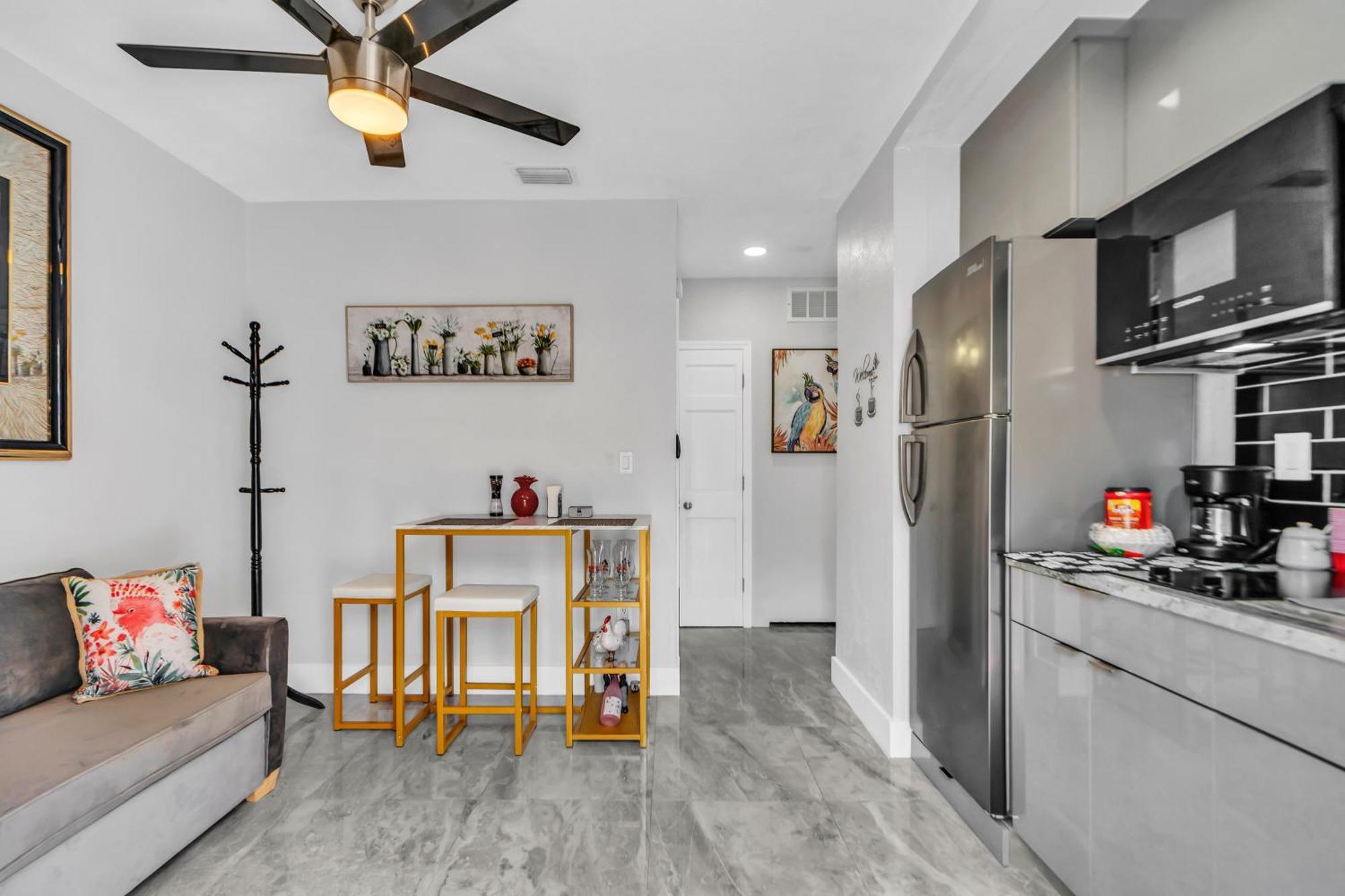 Little Gables Studio-Your Miami Escape-10Min Airport Kültér fotó